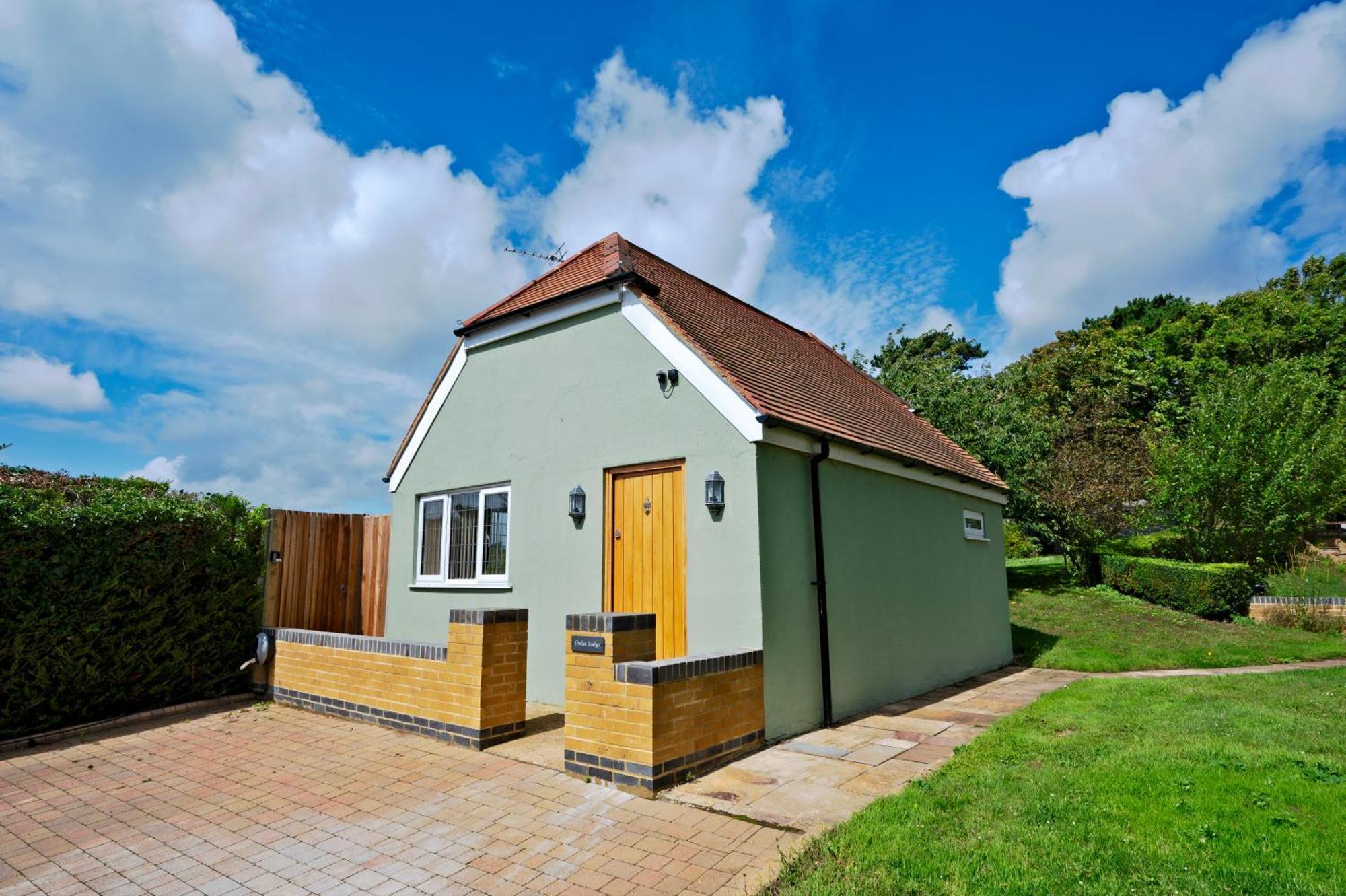 Owlet Lodge Chislet 外观 照片